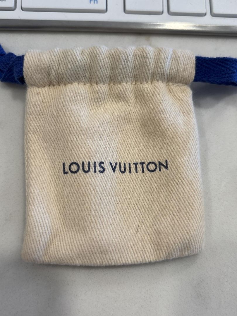 Louis Vuitton Padlock, Gold, One Size, Used - Good