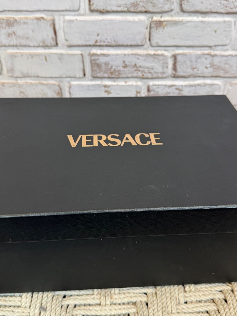 Versace Camel Oro 110 Medusa ‘95 embellished slingback pumps Heels, camel/gold, 40, Used - Excellent