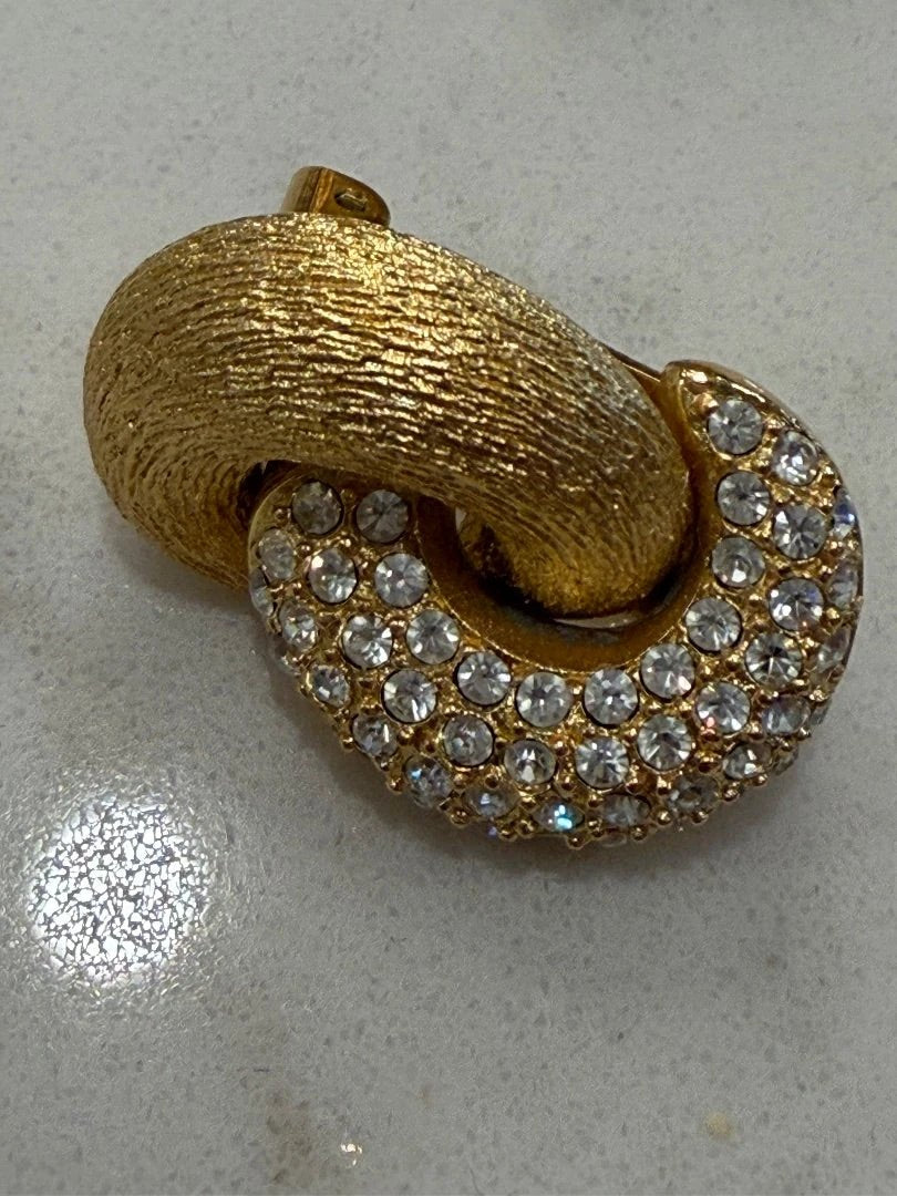 Christian Dior Jewelry - Earrings – Christian Dior Costume Clip on earrings, Gold, One Size, Used - Excellent