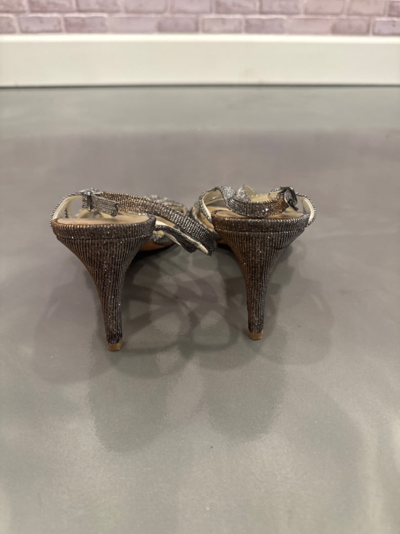 Stuart Weitzman heels, Silver, 8, Used - Good