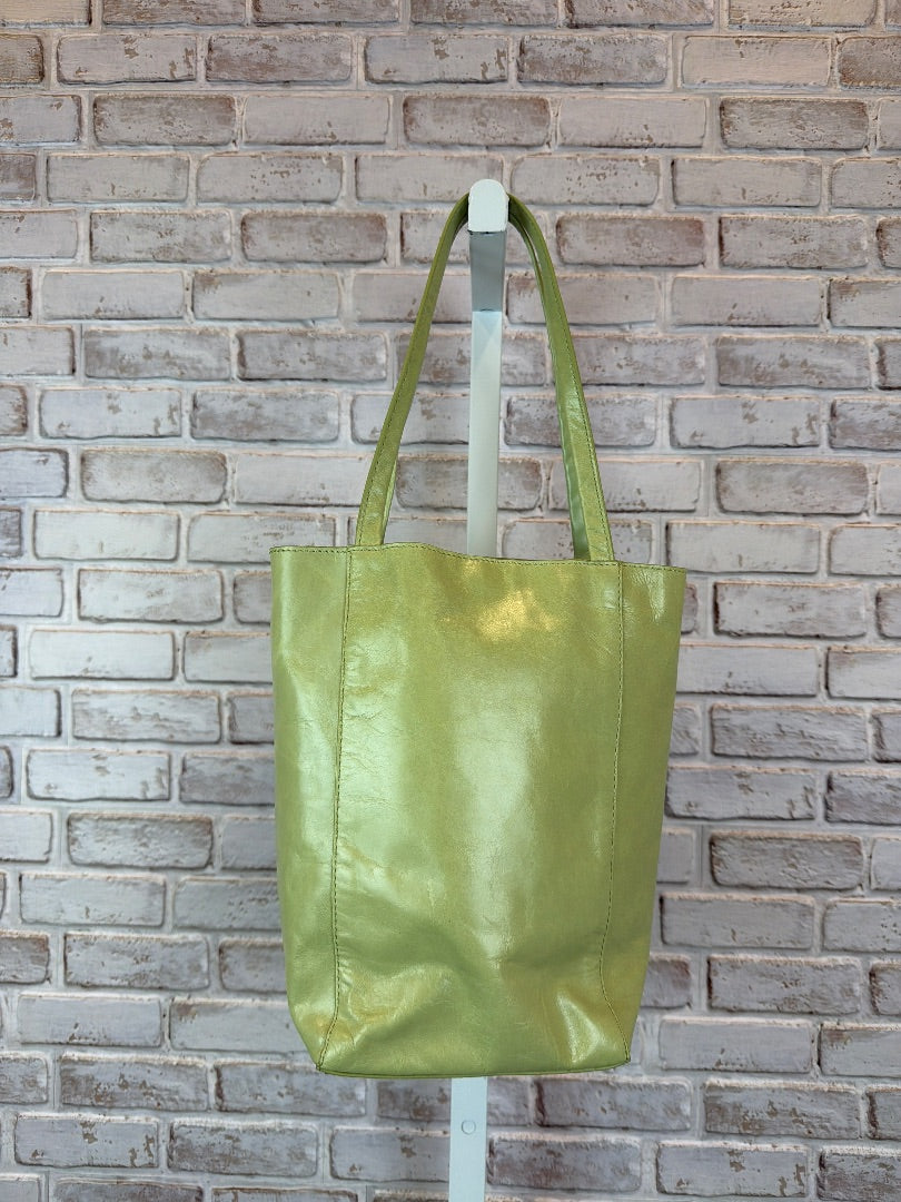 Hobo Handbag, Green, One Size, Used - Good