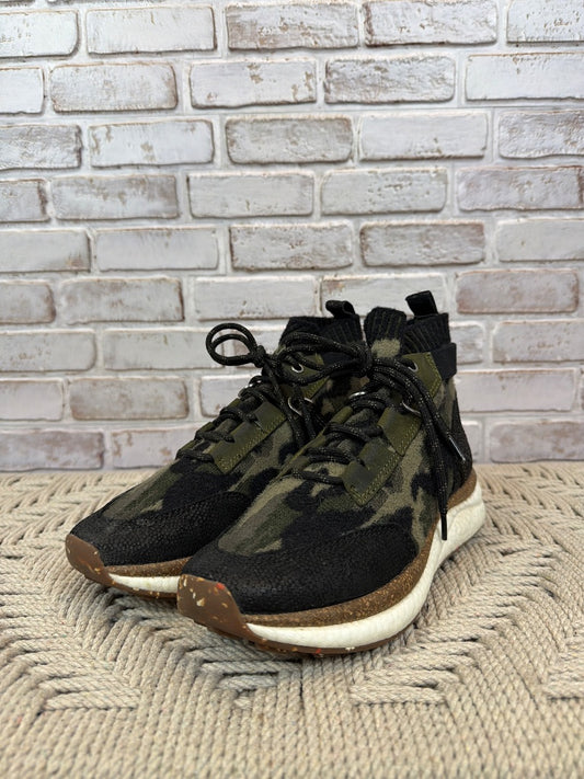 Otbt Sneakers, Green/black, 7, Used - Good