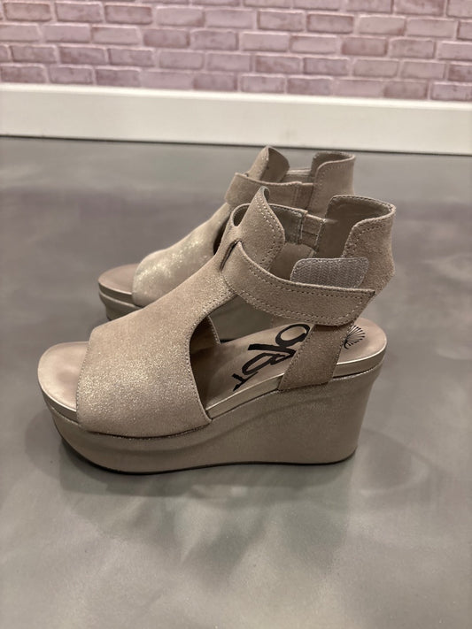 Otbt Platform, Champagne, 8, Used - Good