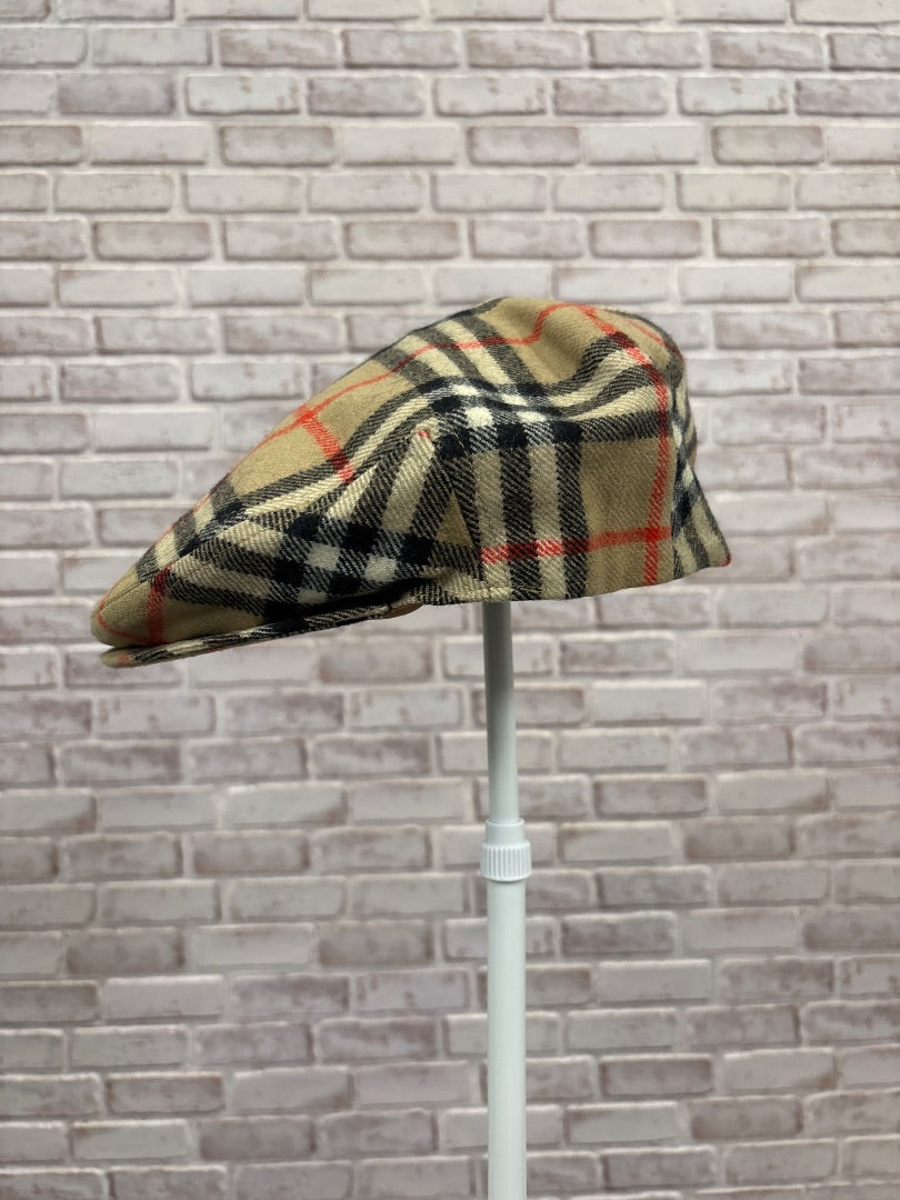 Burberry’s Newsboy Cap, Nova Check, One Size, Used - Excellent