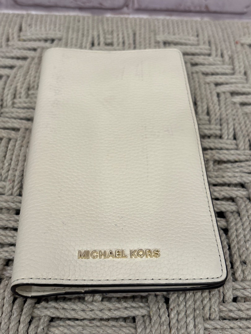 Michael Kors Wallet, Cream, One Size, Used - Good