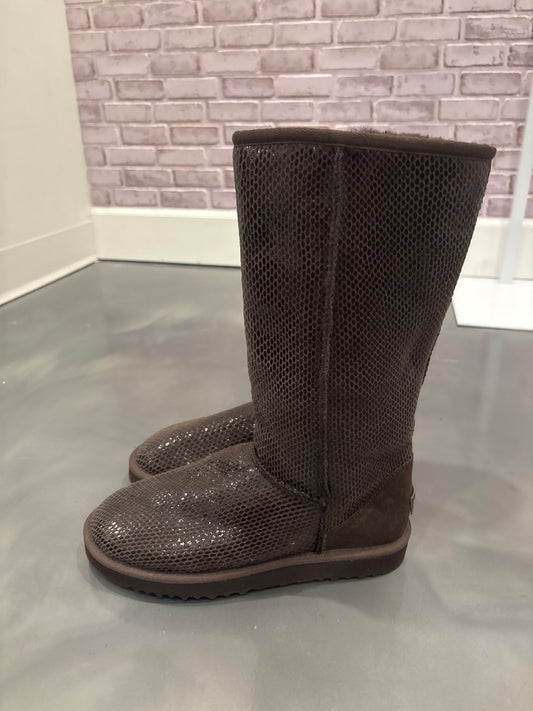 Ugg Boots, Brown, 7, Like New