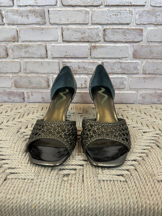 Nina Heels, Dark silver, 9.5, Used - Good