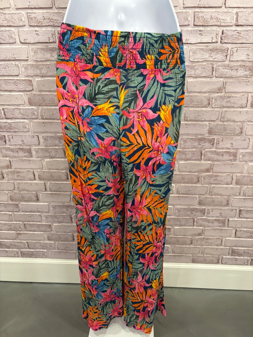 Shade & shore Pants, Multi, Medium, Used - Good