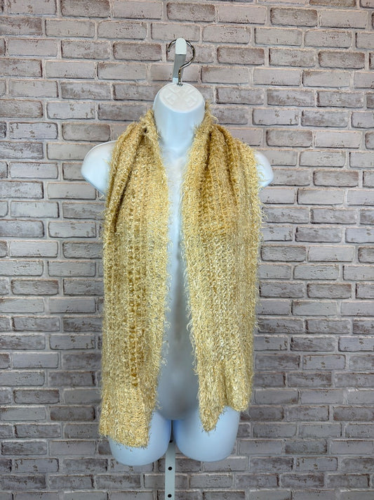 Bloomingdale’s Scarf, Yellow, One Size, Used - Good