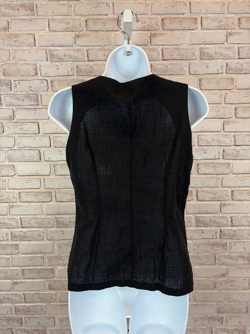 Petal & Pup Shirt, Black, Medium, Used - Good