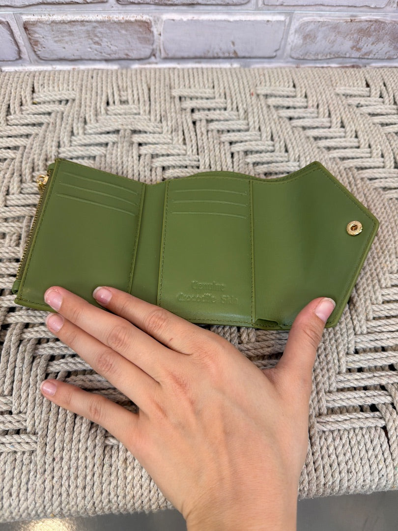 Various Wallet, Green, One Size, Used - Good
