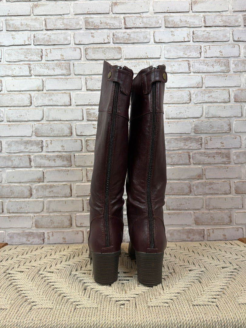 White mountain Boots, Burgundy, 8.5, Used - Good