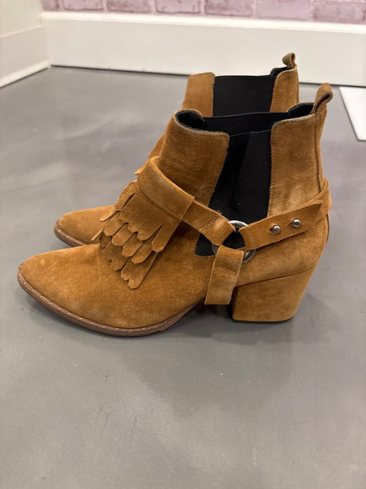 Freda Salvador Booties, Tan, 7.5, Used - Good