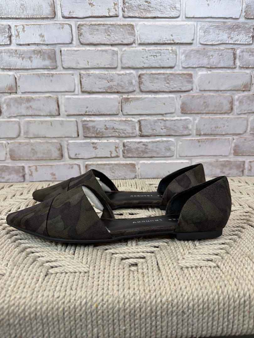 Chinese Laundry Flats, green multi, 9, Used - Good