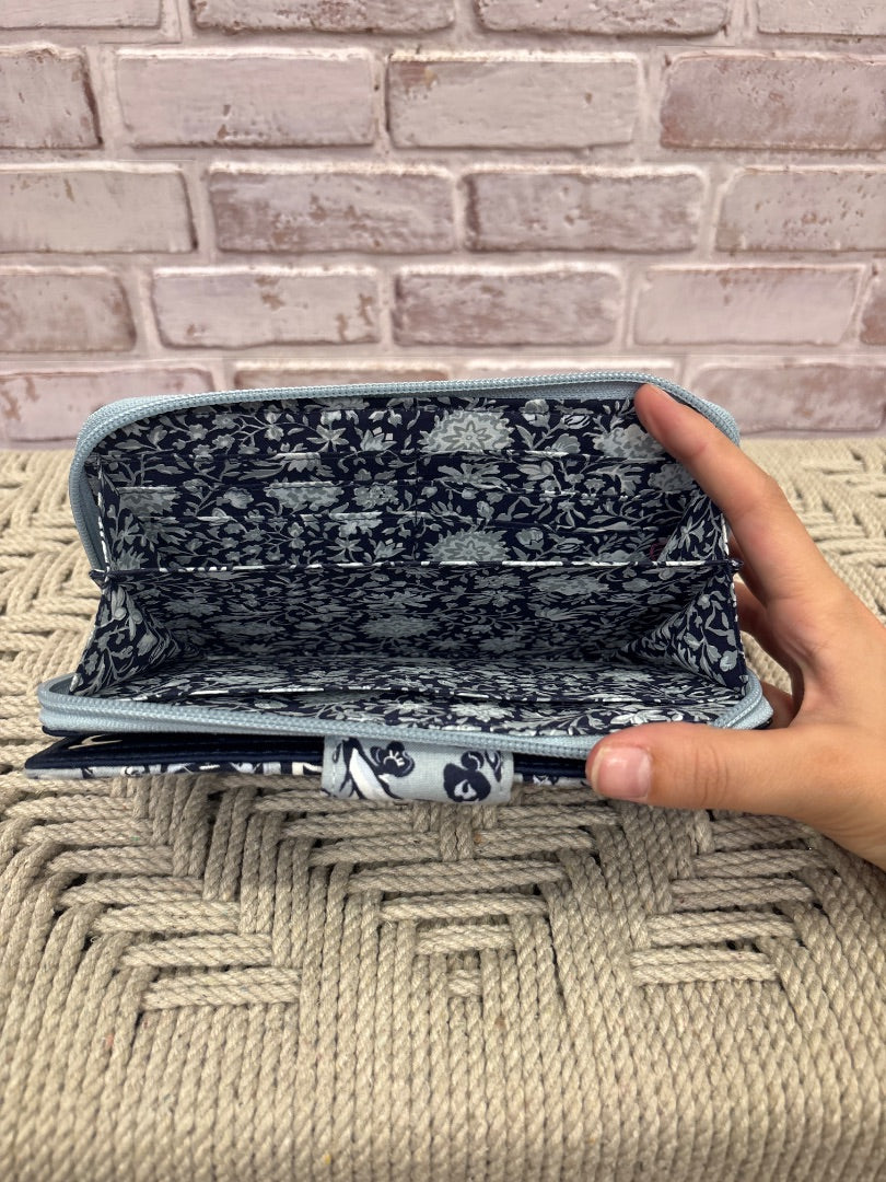 Vera Bradley Wallet, Blue multi, One Size, Used - Good