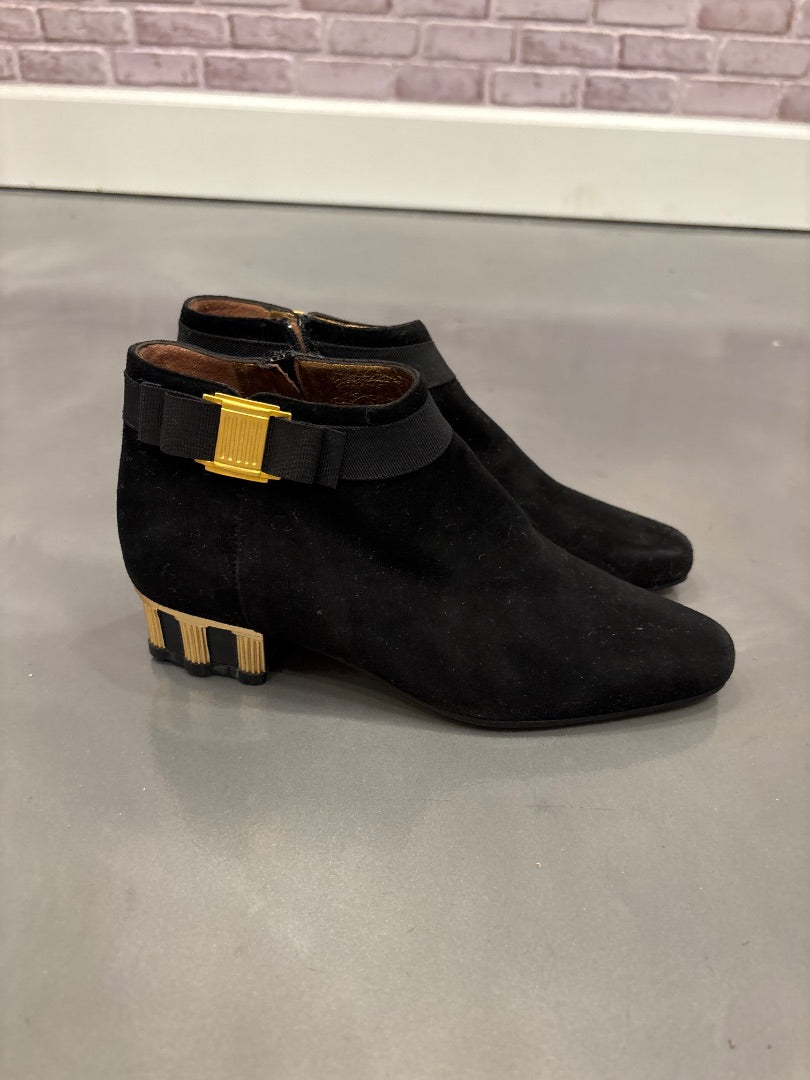 Marco lari Booties, Black, 35, Used - Good