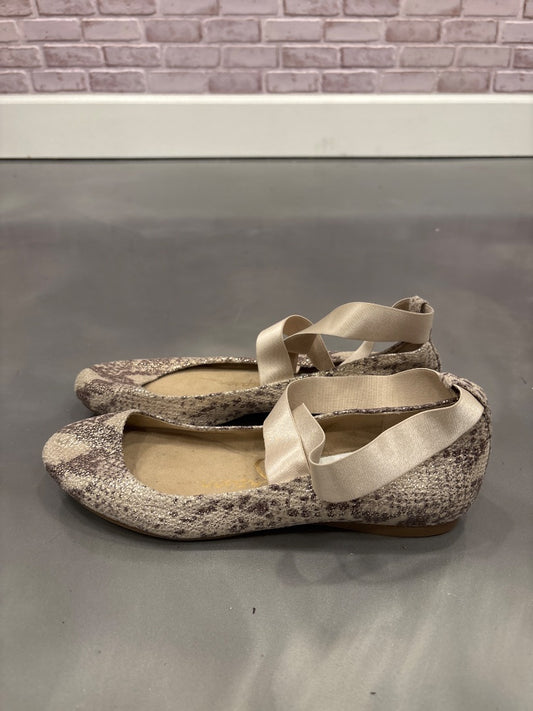 Jessica Simpson Flats, Snakeskin, 9.5, Used - Good