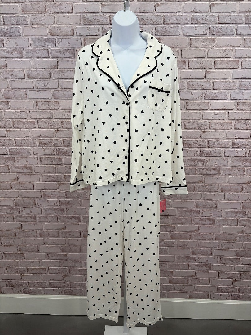 Kate Spade Matching Sleep Set, White/black hearts, Large, New With Tags