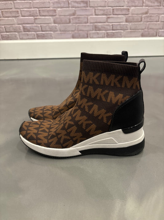 Michael Kors Sneakers, Brown monogram, 8, Used - Good