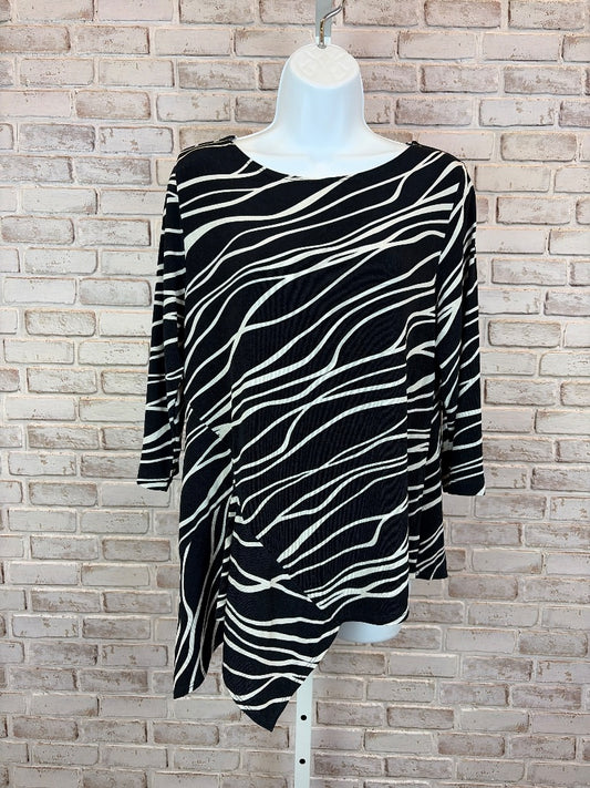 Chicos Shirt, Black/white, 1, Used - Good
