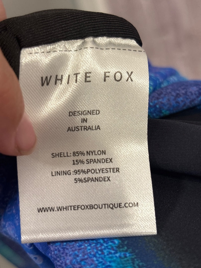 White fox Dress, Black/blue, Medium, Used - Good