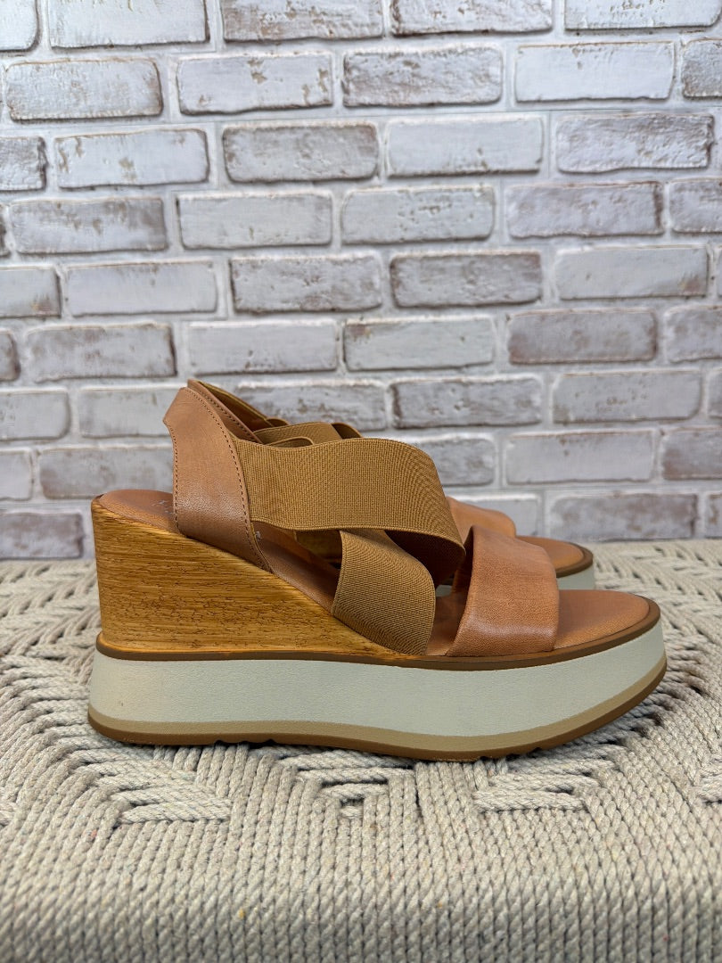 Lascana Sandals, Tan, 40, Used - Good