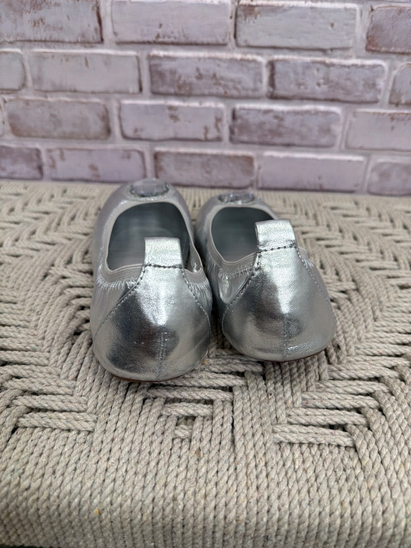 Michael kors Flats, Silver, 4, Used - Good