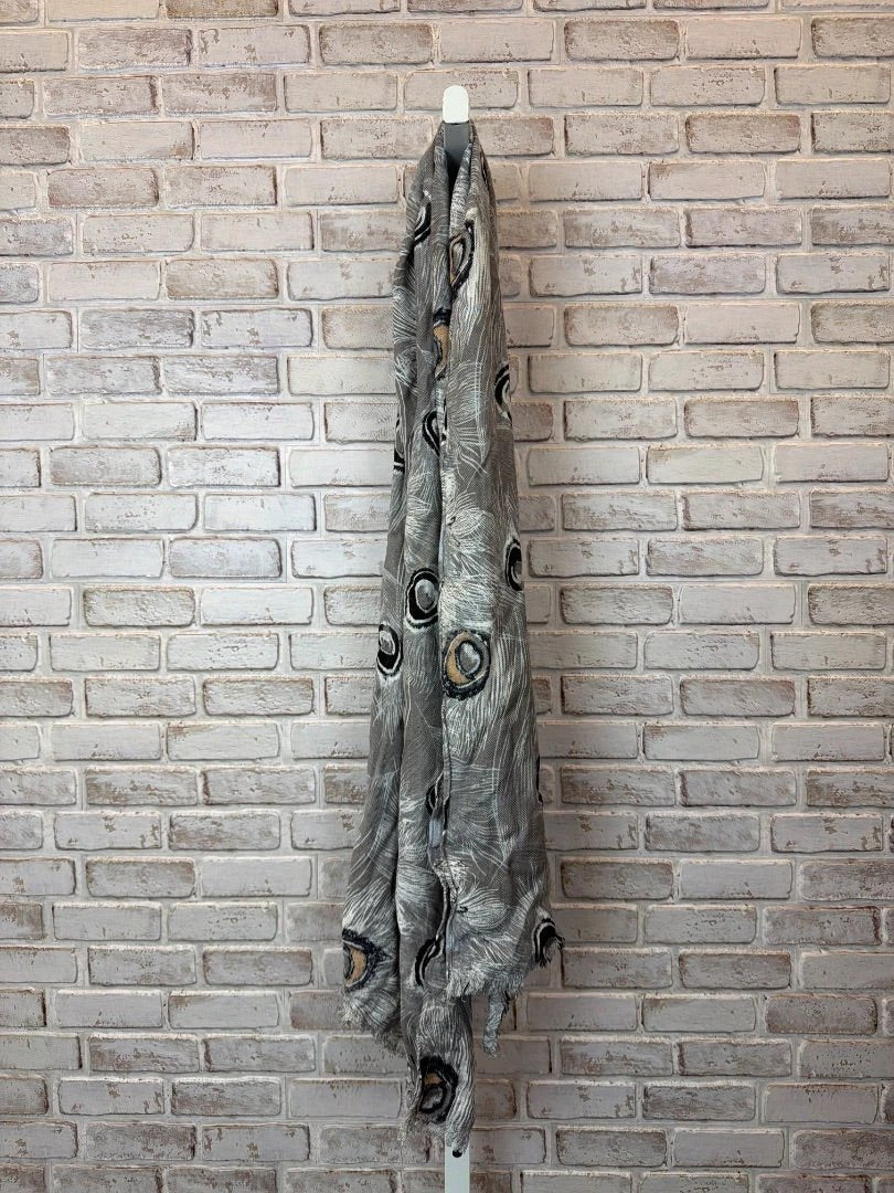 Various Accessory - Scarf – Various Scarf, Grey multi, One Size, Used - Excellent