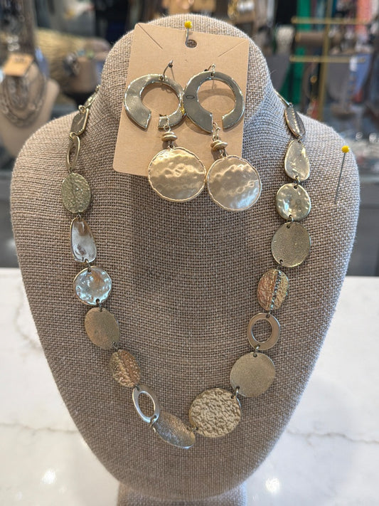 Various Matching Jewelry Set, Gold, One Size, Used - Good