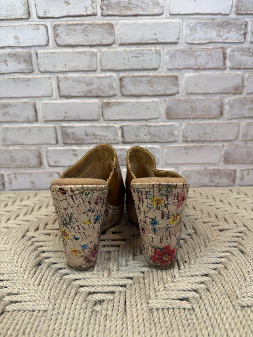 Boc Platforms, Multi, 8, Used - Good