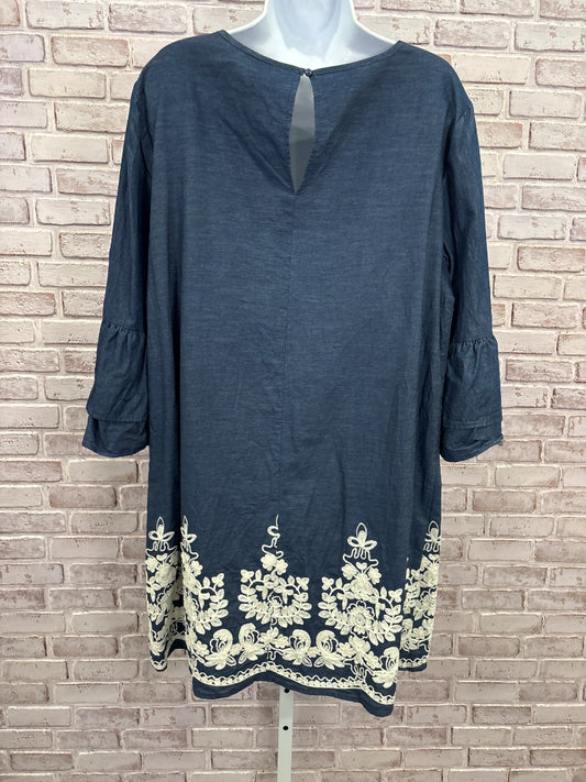 Beige by eci Dress, XL, Used - Good