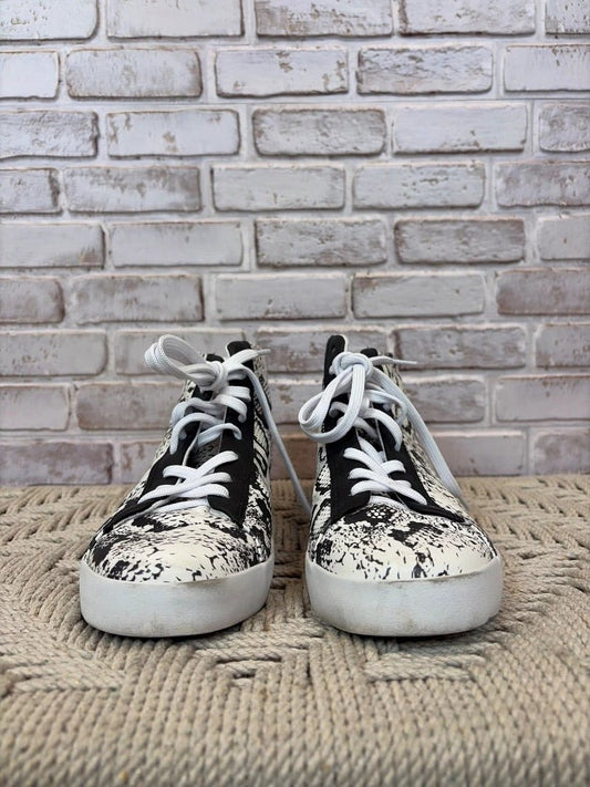 Otbt High Top Shoes – Black/White, Size 8.5 – Excellent Condition