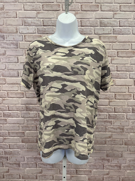 Monrow Tee shirt, Camo, Medium, Used - Good