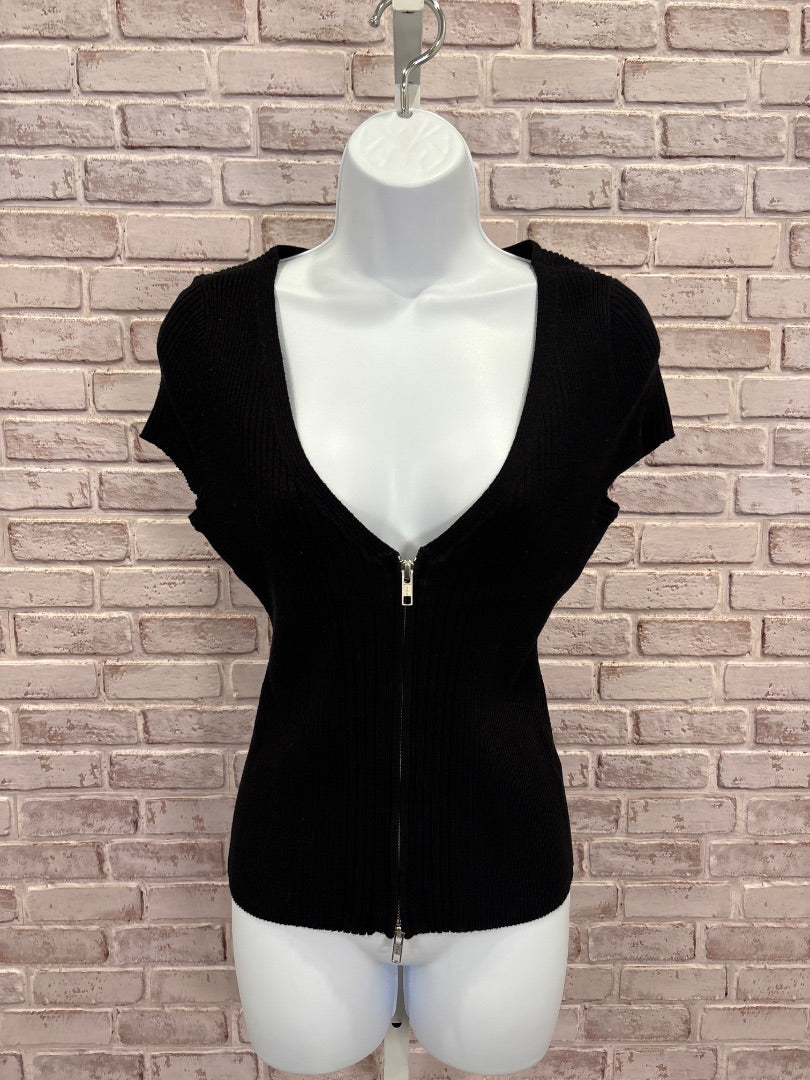 Maeve Shirt, Black, Medium, Used - Good
