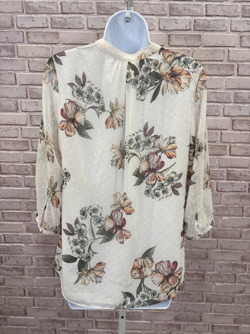 White House Black Market Shirt, White multi, 8, Used - Good