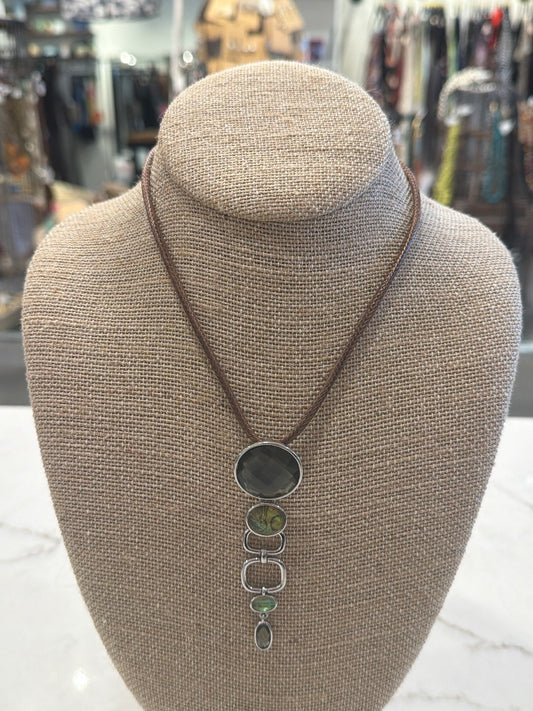 Lia Sophia Necklace, Brown/green, One Size, Used - Excellent