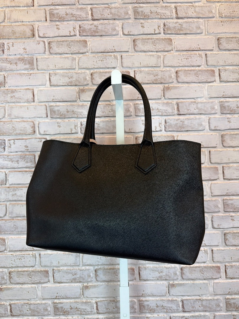 Karl Lagerfeld Handbag, Black, One Size, Used - Good