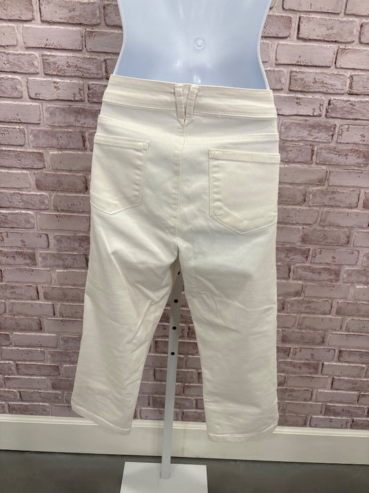Curve Appeal Capris, White, 6, Used - Good