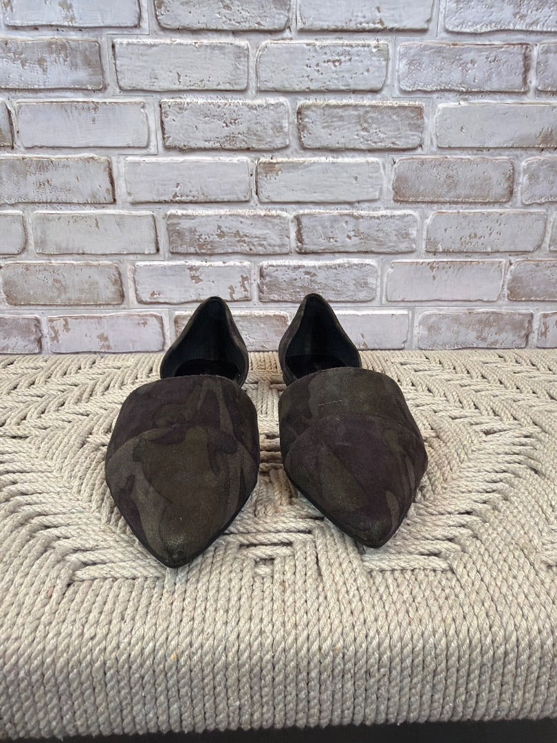 Chinese Laundry Flats, green multi, 9, Used - Good