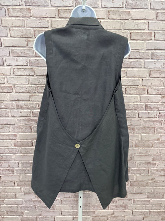 Comfy USA Sleeveless blazer, Grey, Small, Used - Good