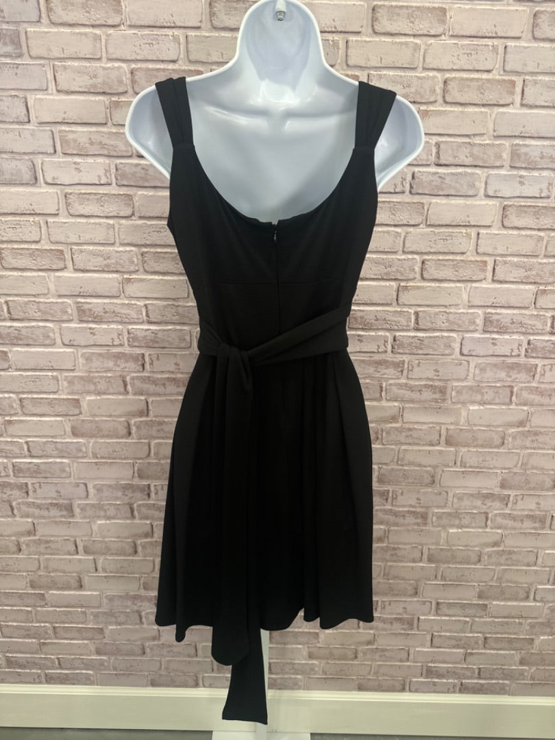 Maggy London Dress, Black, Medium/6 petite, Used - Good