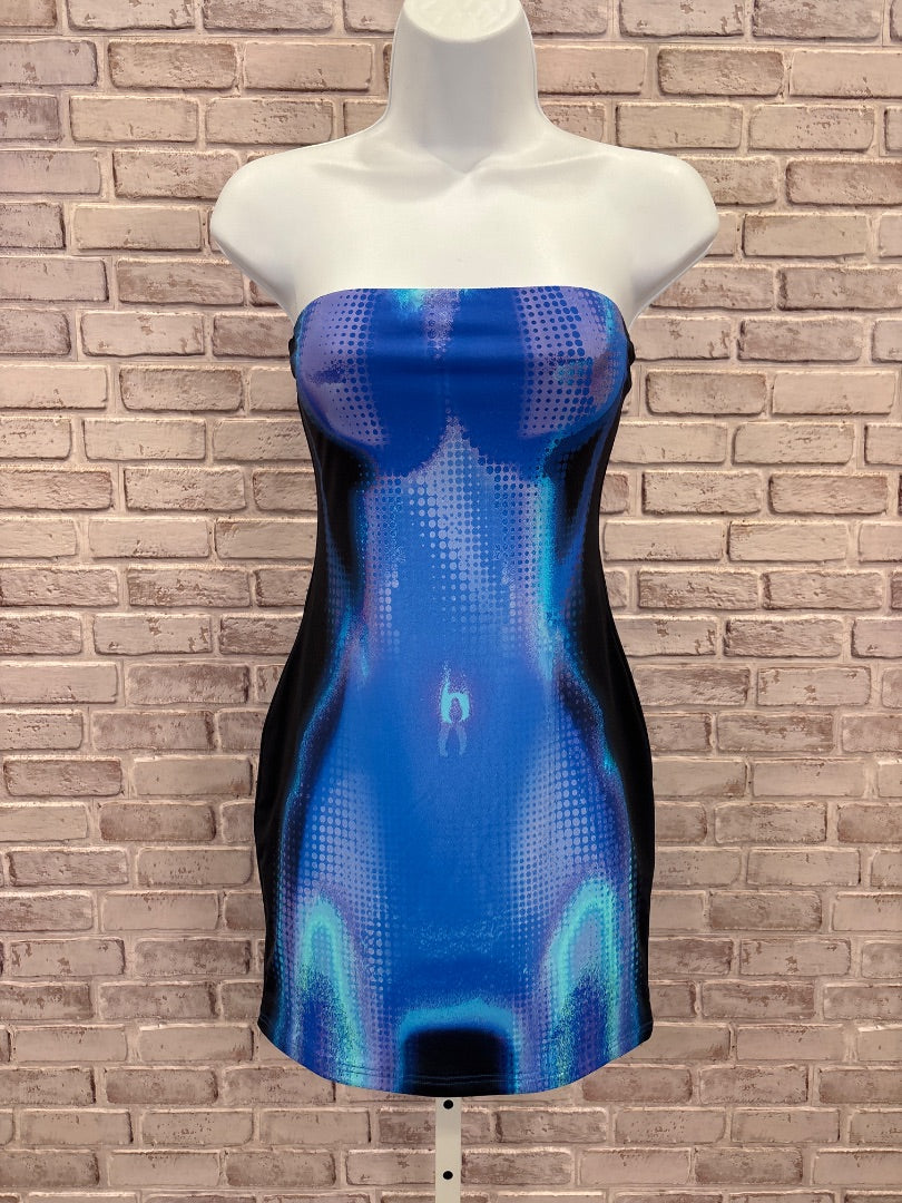 White fox Dress, Black/blue, Medium, Used - Good