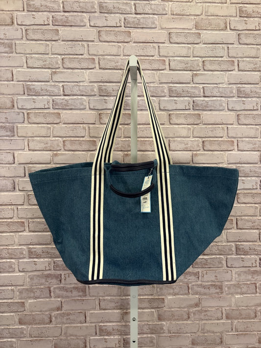 Draper James Large Tote, Blue multi, One Size, New With Tags