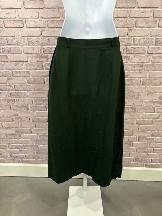 Sung Sport Skirt, Grey, 8, Used - Good