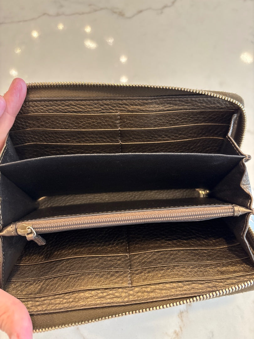 Gucci Wallet, Gold, One Size