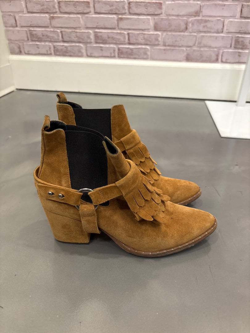 Freda Salvador Booties, Tan, 7.5, Used - Good