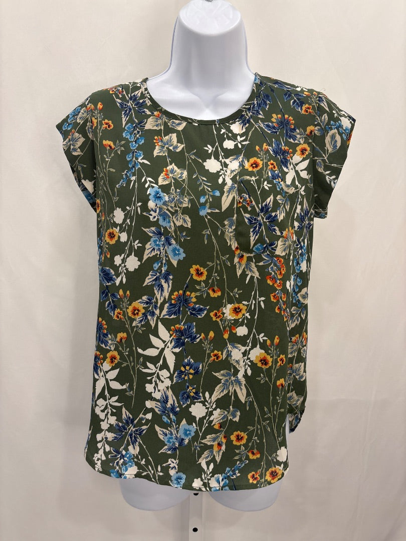 Lily White Shirt, Green floral, Small