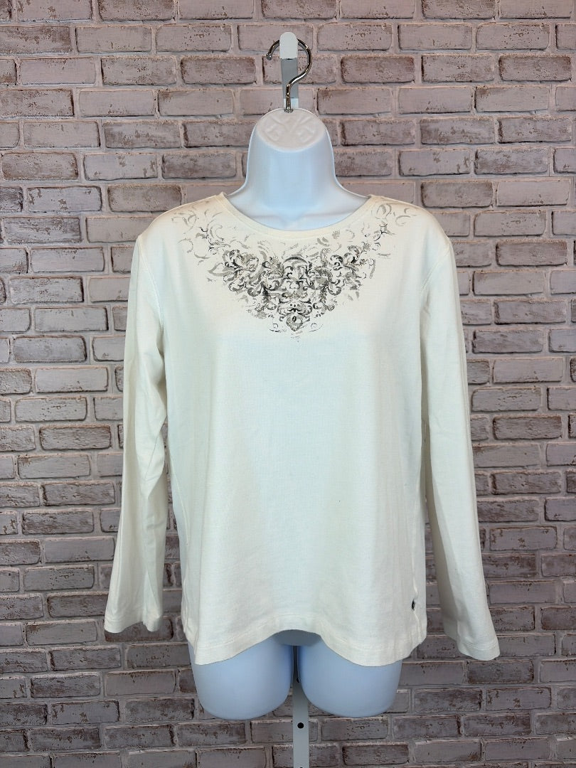 Zenergy Shirt, White, 1, Used - Good