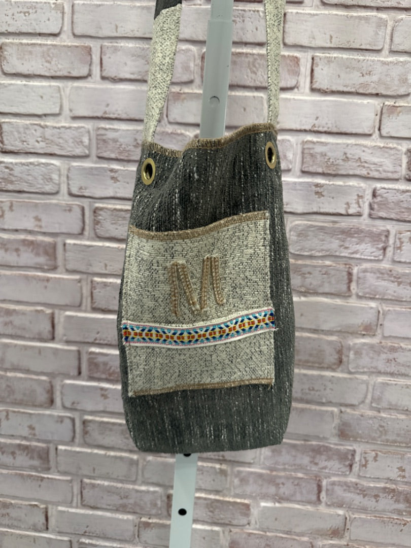 Various crossbody, Grey multi, One Size, Used - Good
