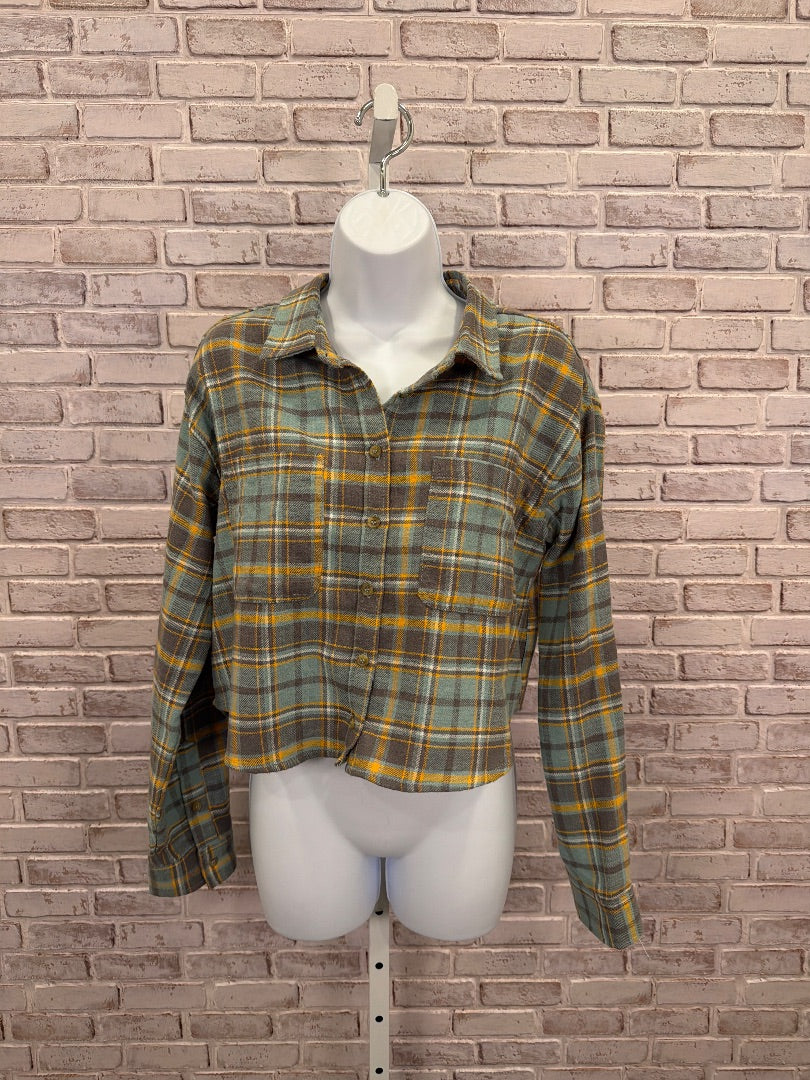 Love Tree Shirt, Green multi plaid, Medium, Used - Good
